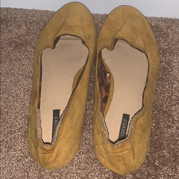 Mustard Flats - Picture 3 of 3